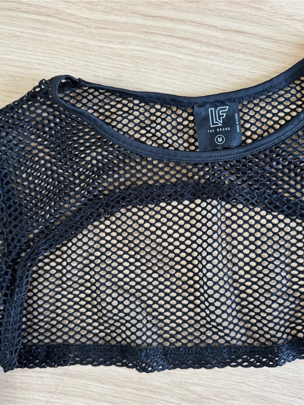 LF Fishnet Super Crop - Picture 3 of 4